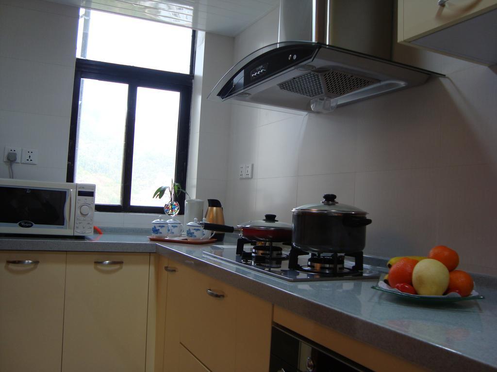 Ming Wah Apartments Шънджън Екстериор снимка