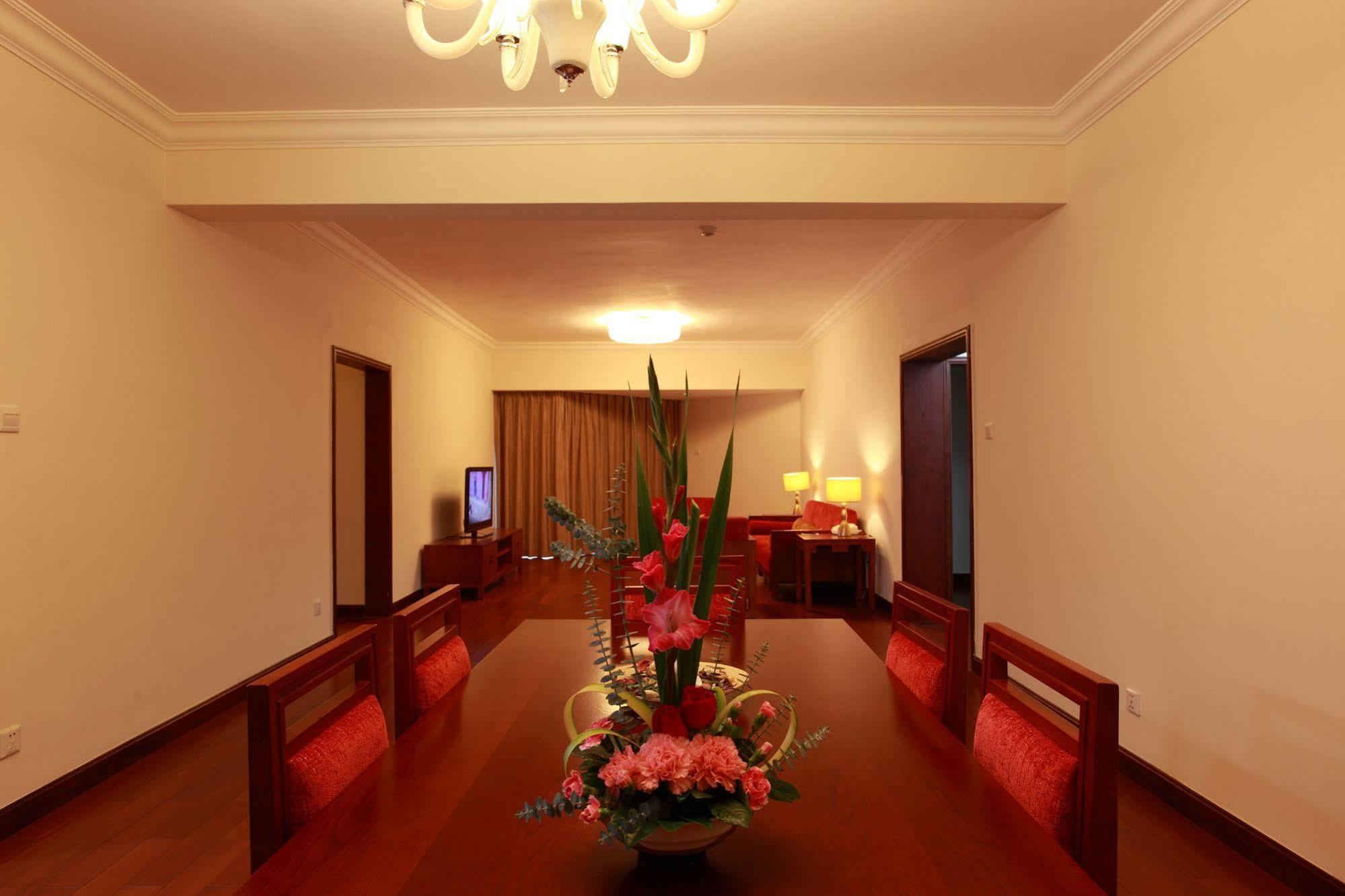 Ming Wah Apartments Шънджън Екстериор снимка