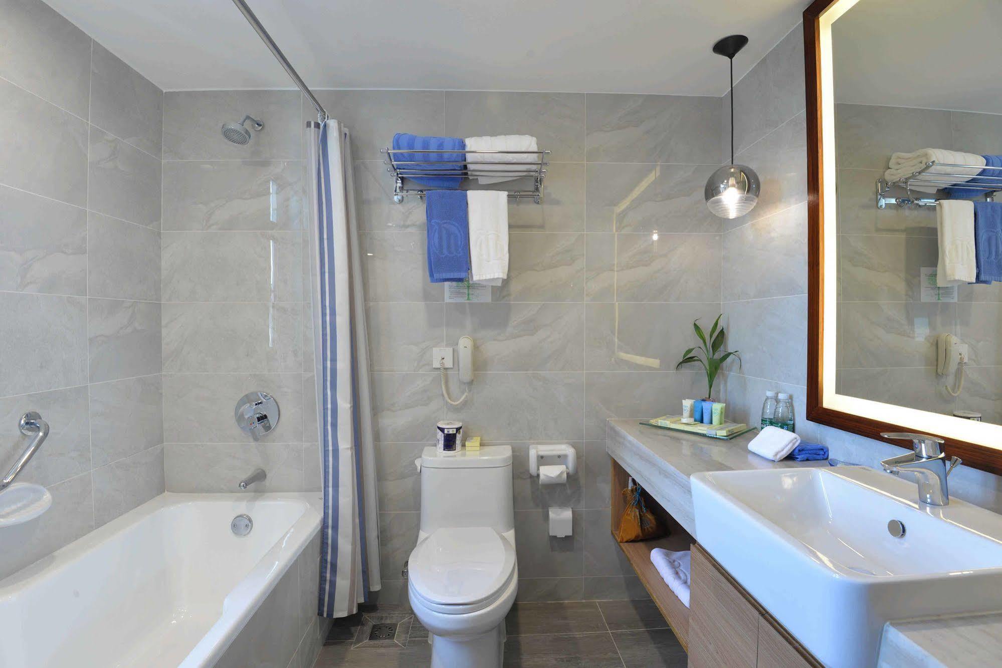 Ming Wah Apartments Шънджън Екстериор снимка