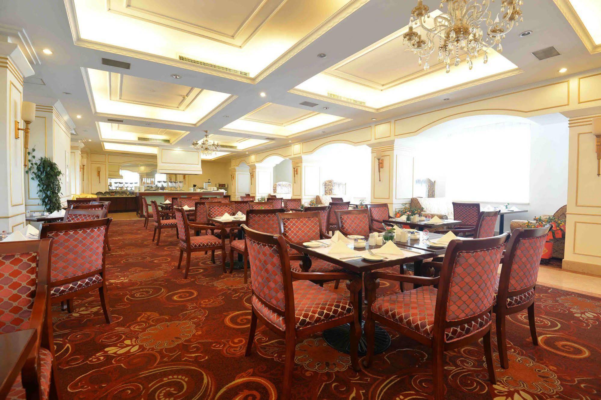 Ming Wah Apartments Шънджън Екстериор снимка