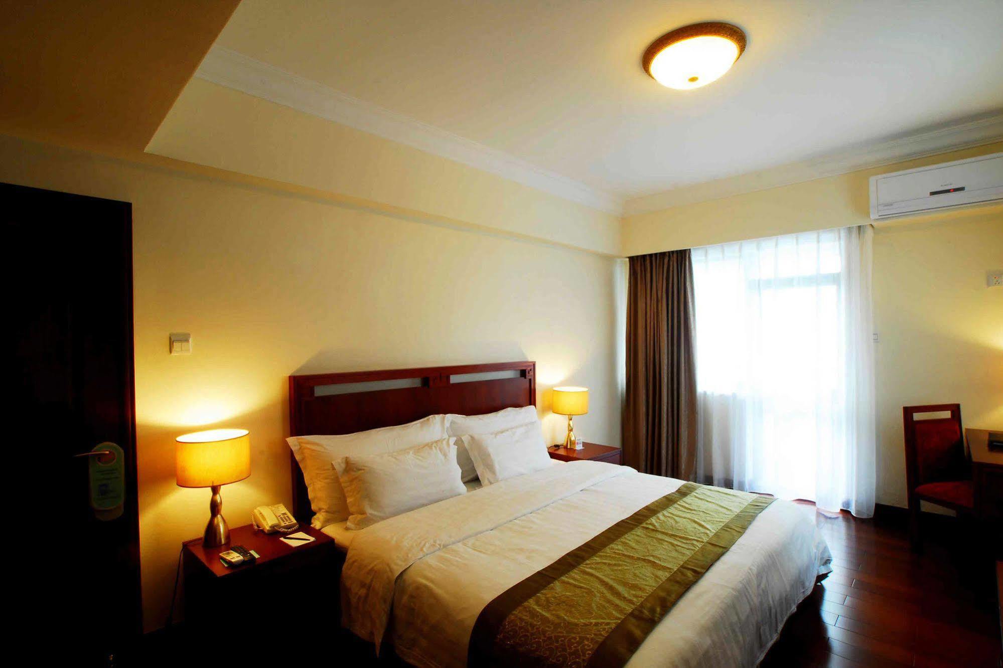 Ming Wah Apartments Шънджън Екстериор снимка