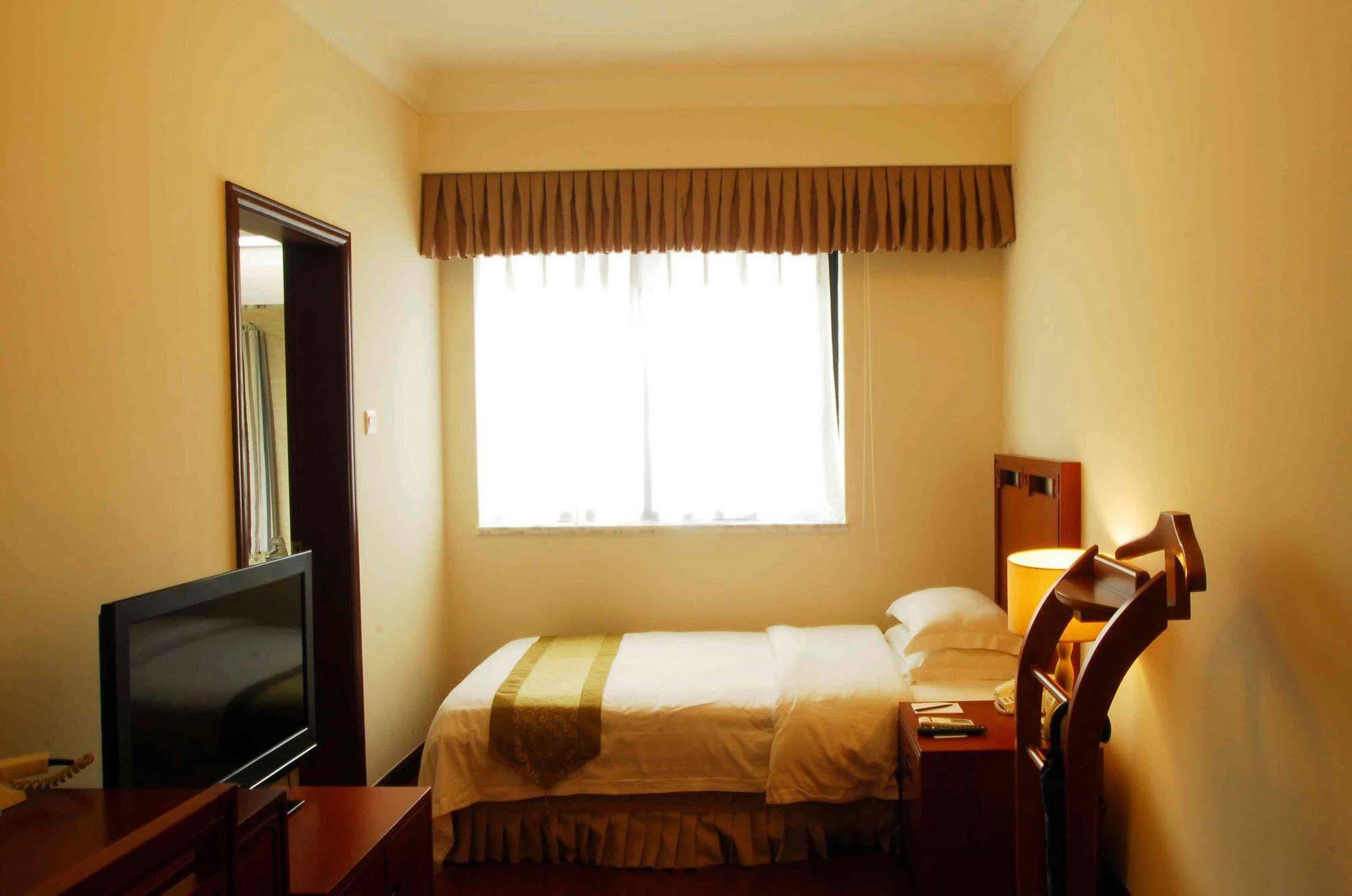 Ming Wah Apartments Шънджън Екстериор снимка
